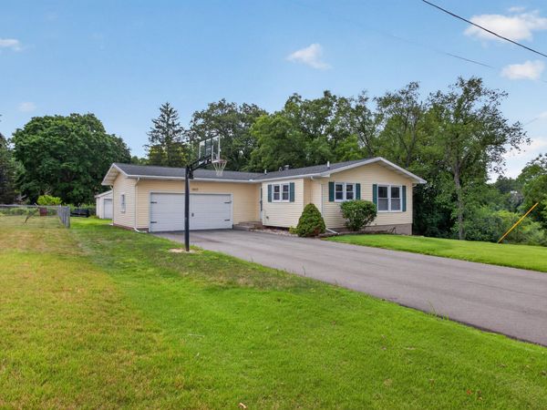 1617 Duguid Road, Jackson, MI 49203