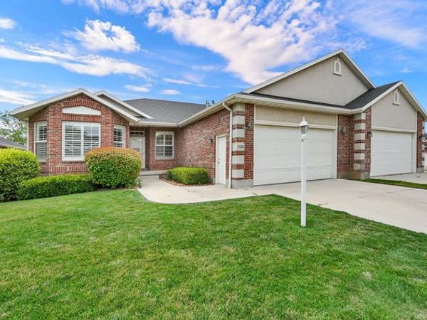 1155 W 2325 N, Layton, UT 84041