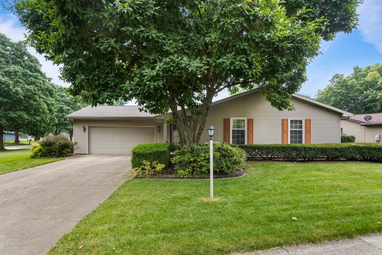 2107 Gunn Drive , Champaign, IL 61821