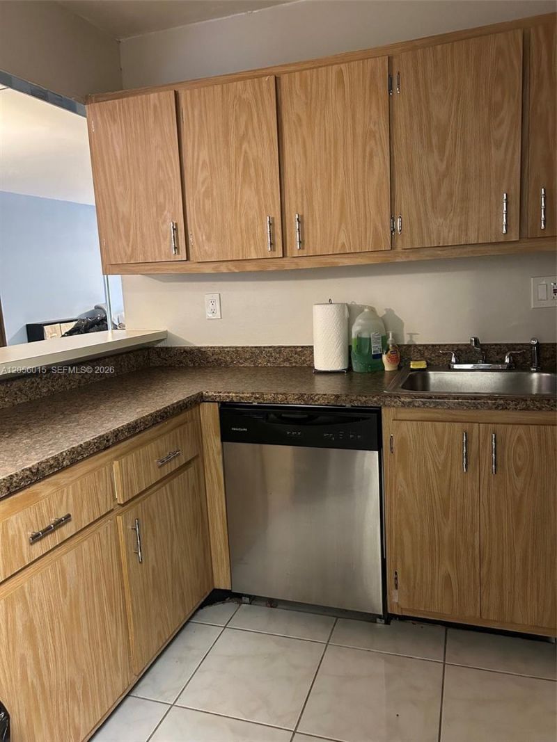 5921 Washington St, Unit 128, Hollywood, FL 33023 Photo