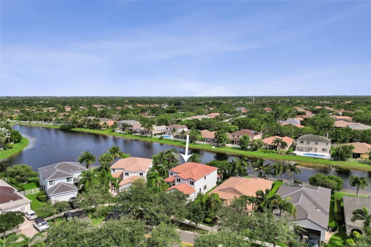 1216 Chinaberry Dr, Weston, FL 33327 Photo