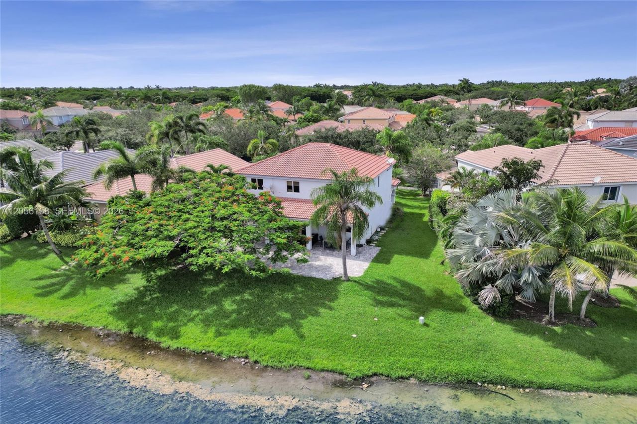 1216 Chinaberry Dr, Weston, FL 33327 Photo