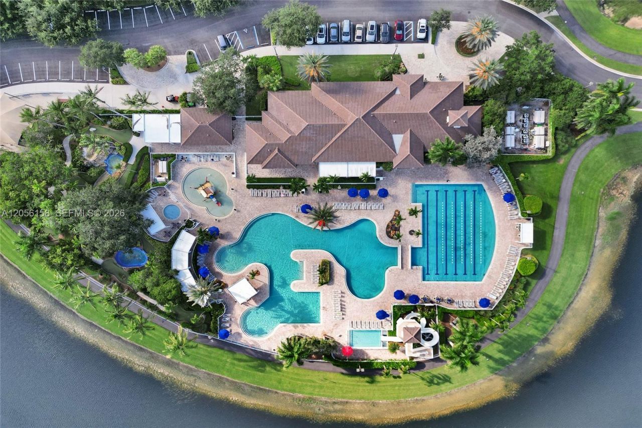 1216 Chinaberry Dr, Weston, FL 33327 Photo
