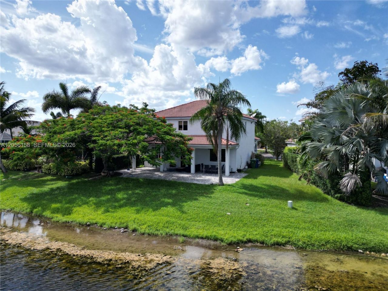 1216 Chinaberry Dr, Weston, FL 33327 Photo