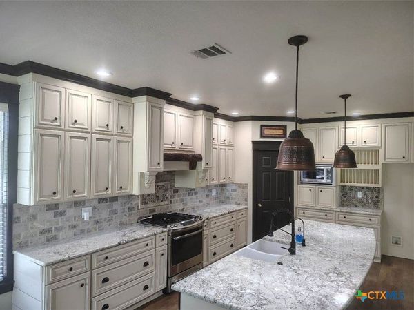 3299 Espada , New Braunfels, TX 78132