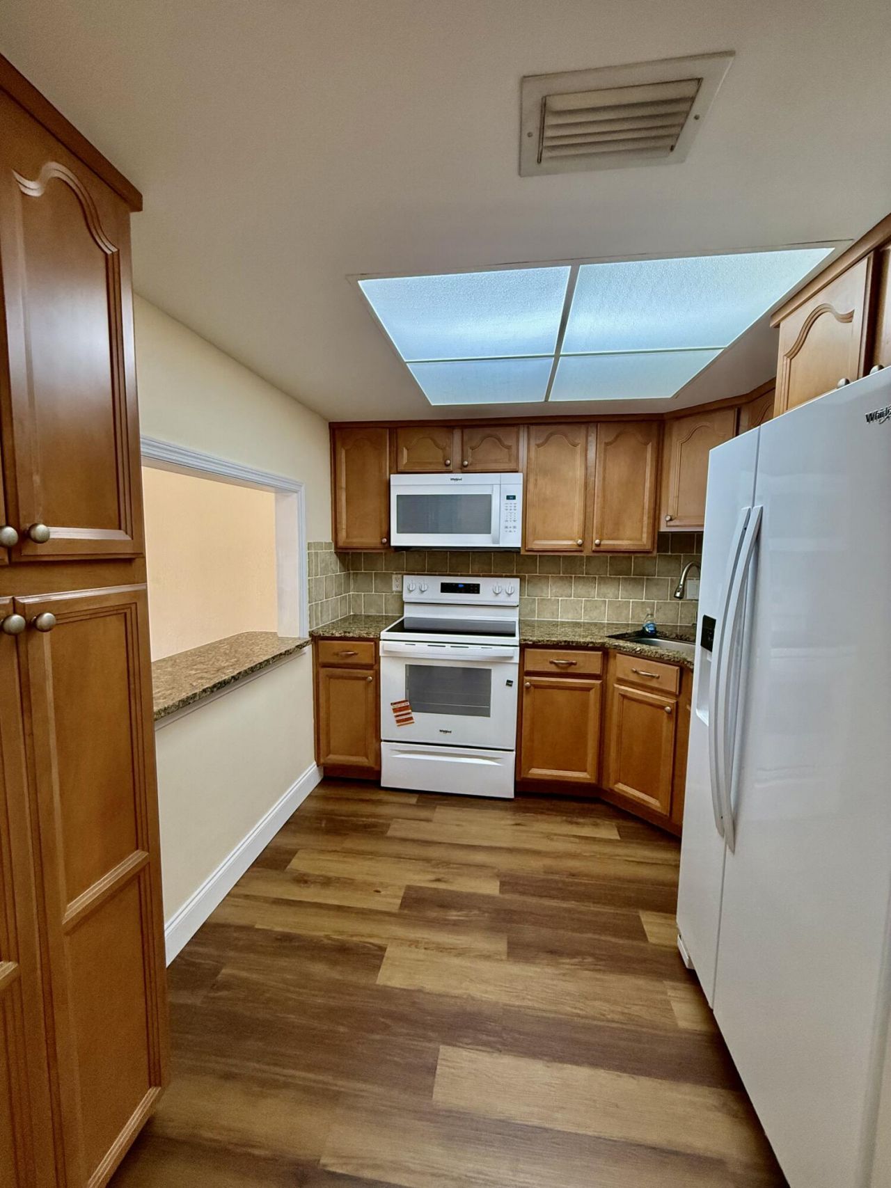342 Southwind Drive, Unit 122, North Palm Beach, FL 33408 Photo