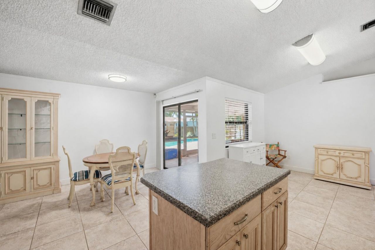 1081 Palama Way, Lantana, FL 33462 Photo