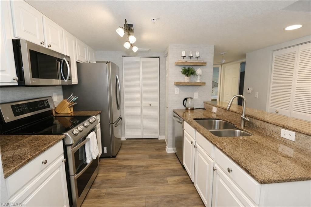 4105 Residence Dr , Unit 707, Fort Myers, FL 33901 Photo