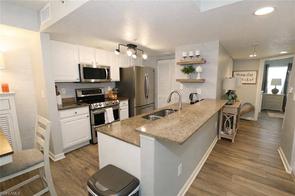 4105 Residence Dr , Unit 707, Fort Myers, FL 33901 Photo