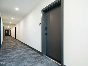 615 W Peace Street, Unit 304, Raleigh, NC 27605