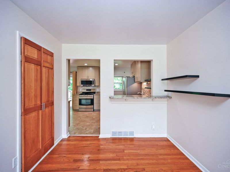 3112 Goda Avenue, Green Township, OH 45211 Photo 10