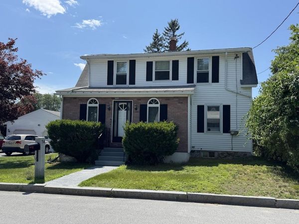 74 Hobart Street, Manchester, NH 03104