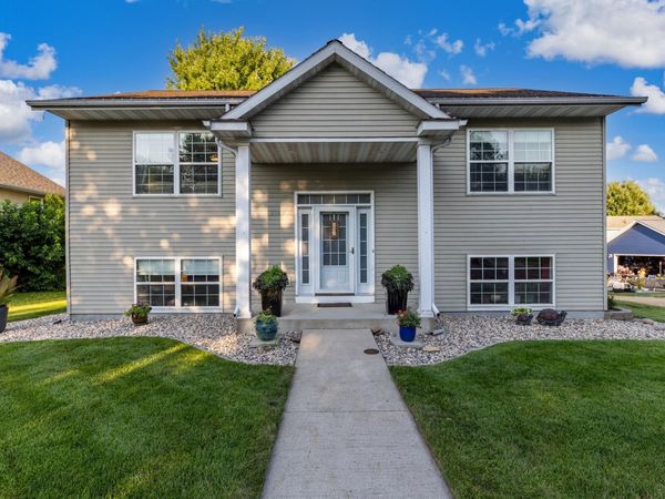 2106 York Street, Saint Peter, MN 56082
