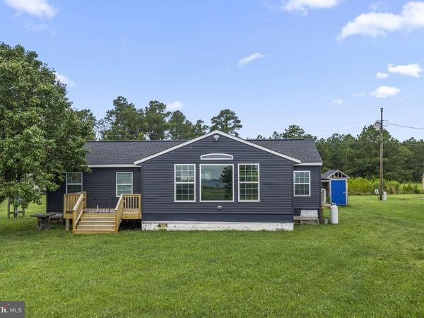 72 MOSCHETTI LANE , LOTTSBURG, VA 22511