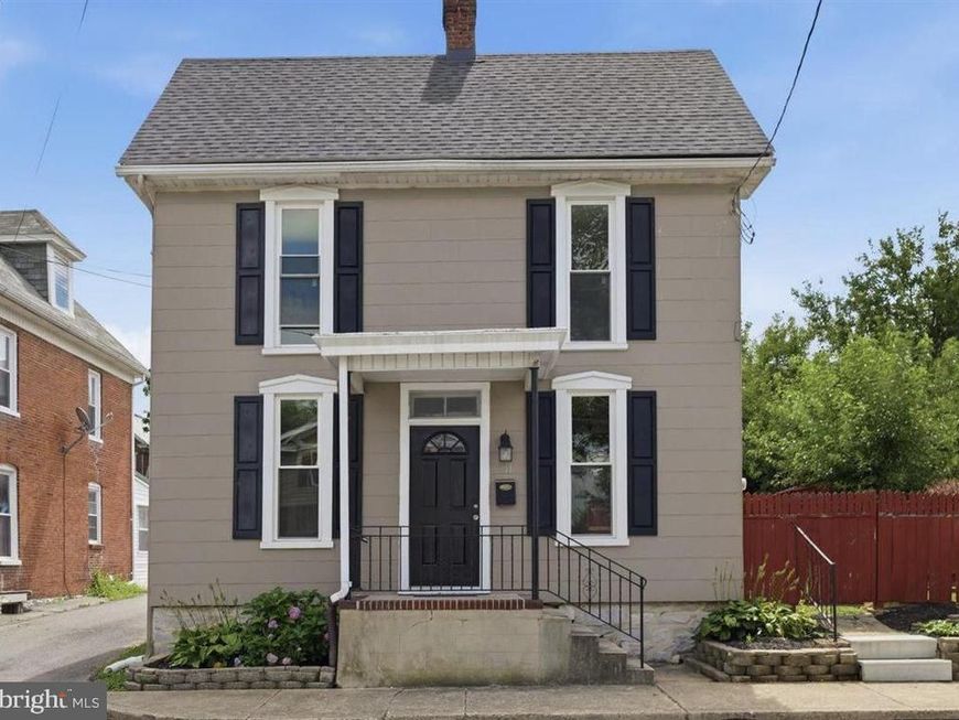 111 Harrison Avenue, Waynesboro, PA 17268 Main Photo