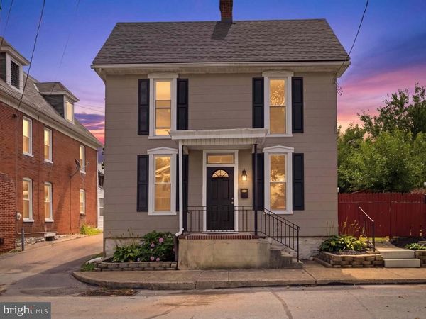 111 HARRISON AVENUE, WAYNESBORO, PA 17268