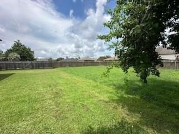 8404 PRINCE Drive , Chalmette, LA 70043