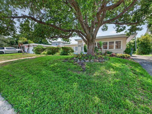 1608 Crescent Ridge Road, Daytona Beach, FL 32118