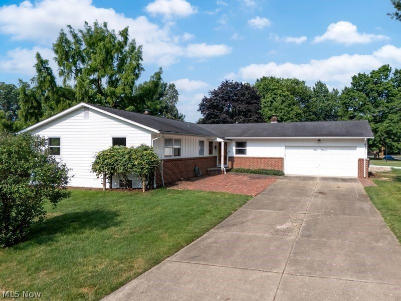 1012 Ashwood Drive, Wooster, OH 44691 Photo 1
