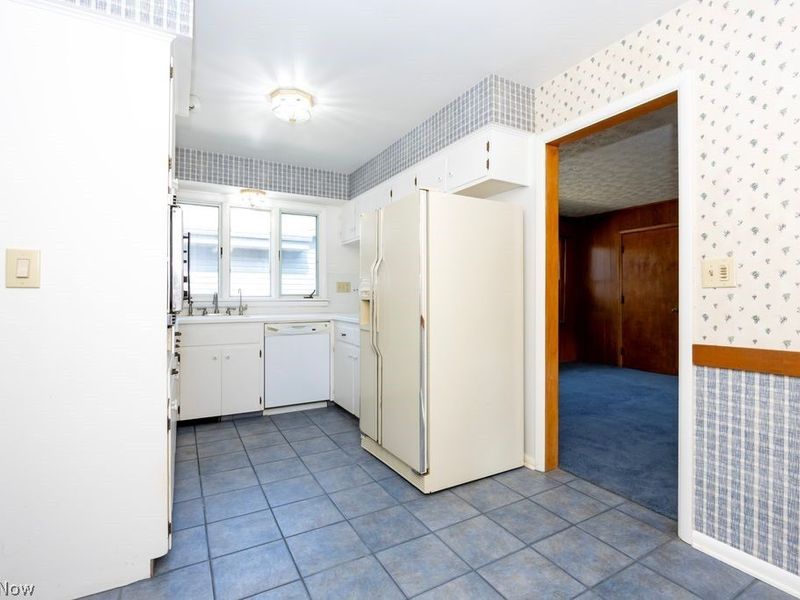 1012 Ashwood Drive, Wooster, OH 44691 Photo 10