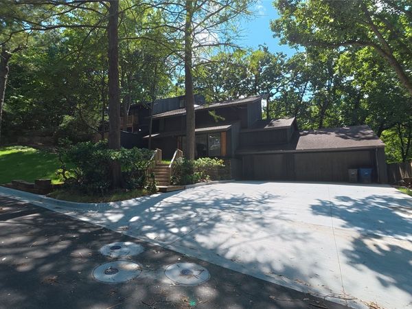 7502 S Richmond Avenue , Tulsa, OK 74136