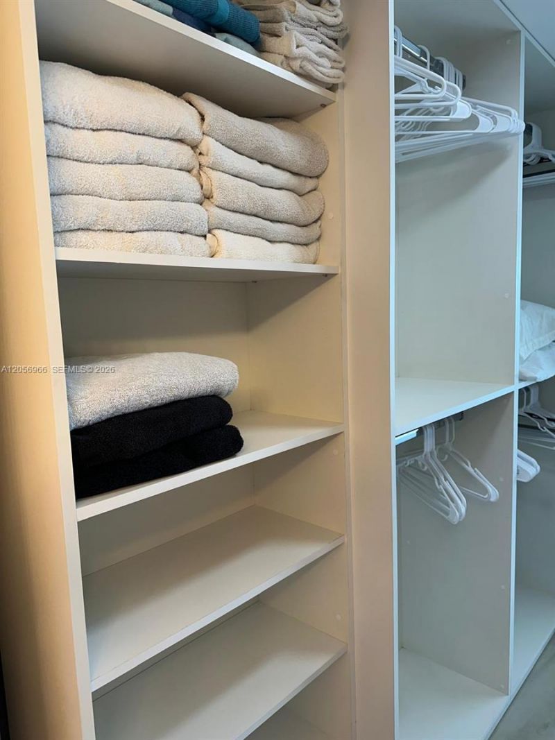 1750 N Bayshore Dr , Unit 2914, Miami, FL 33132 Photo