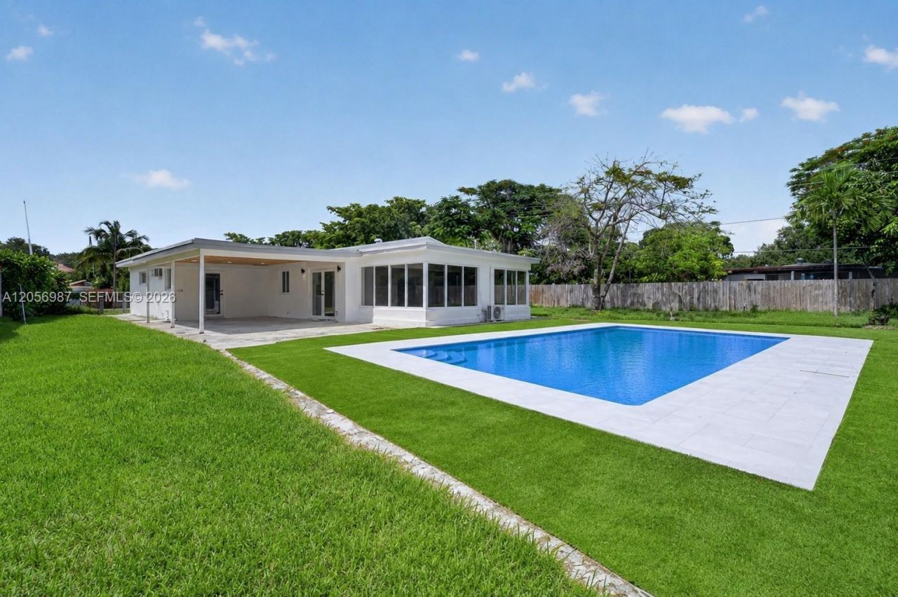 5715 Jackson St, Hollywood, FL 33023 Photo