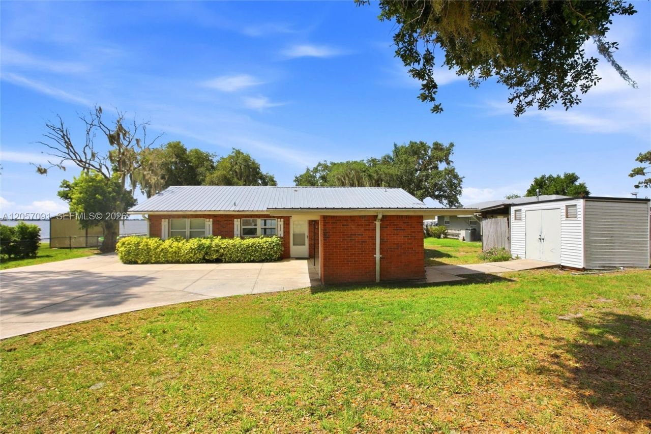 836 Lake June Road, Lake Placid, FL 33852 Photo