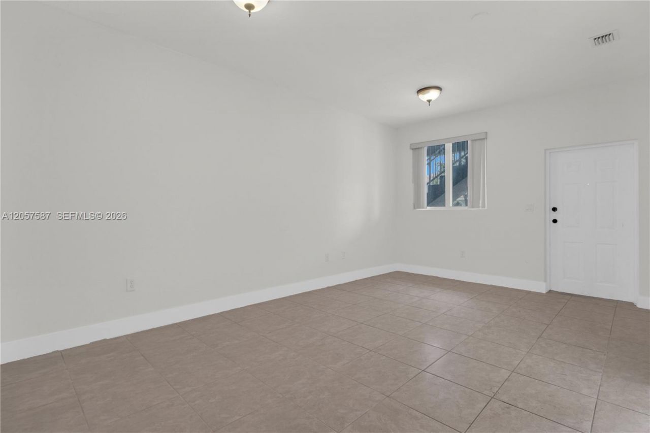 2815 SE 16th Ave, Unit 102, Homestead, FL 33035 Photo