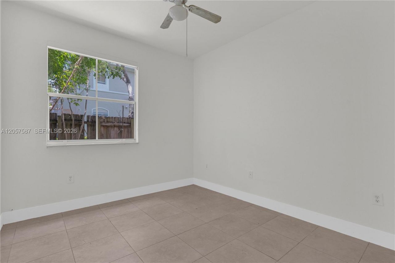 2815 SE 16th Ave, Unit 102, Homestead, FL 33035 Photo