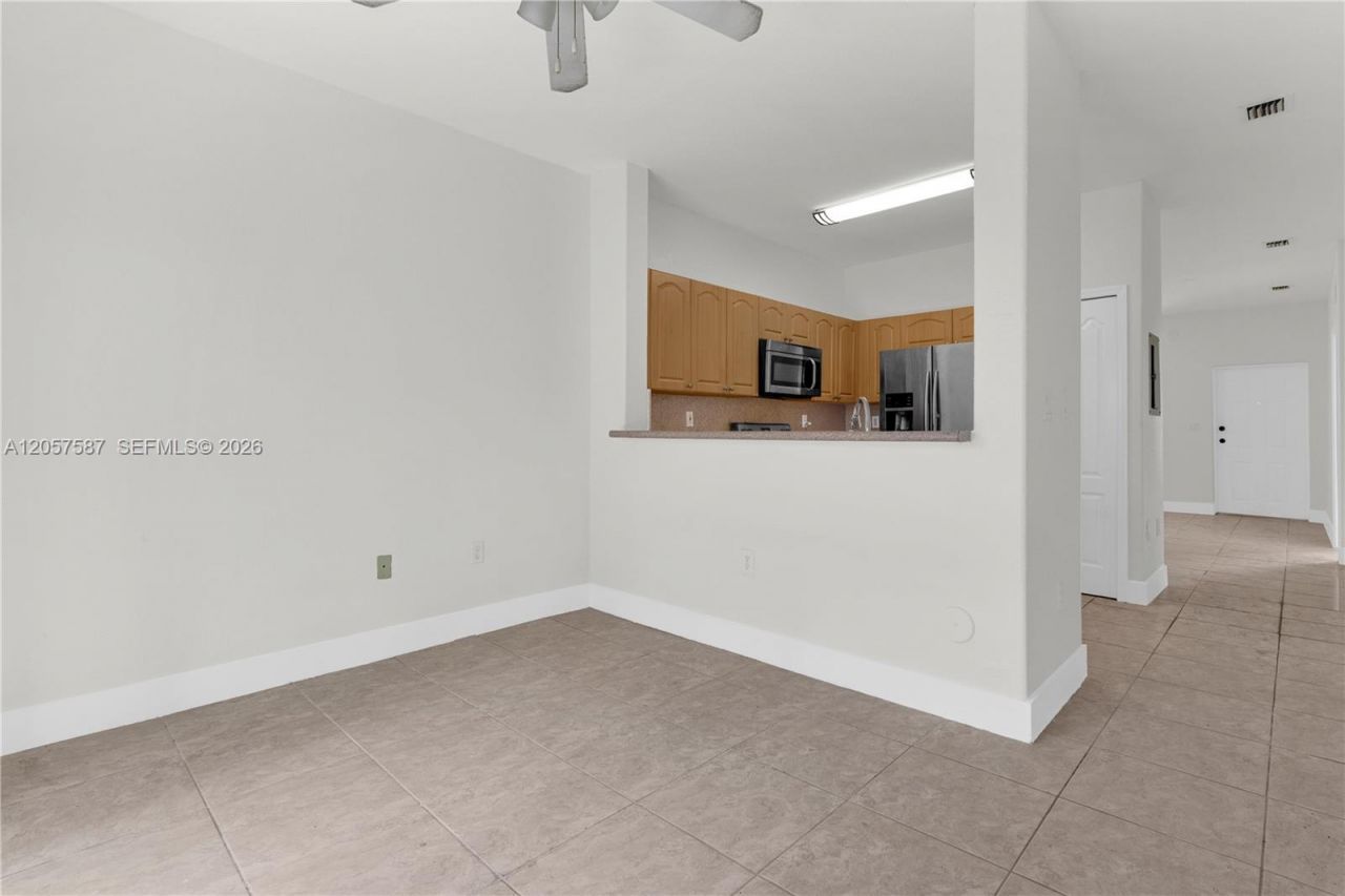 2815 SE 16th Ave, Unit 102, Homestead, FL 33035 Photo