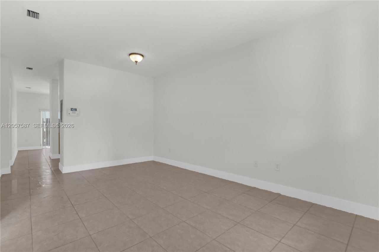 2815 SE 16th Ave, Unit 102, Homestead, FL 33035 Photo