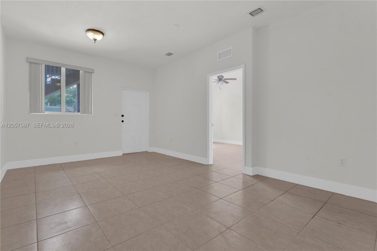 2815 SE 16th Ave, Unit 102, Homestead, FL 33035 Photo