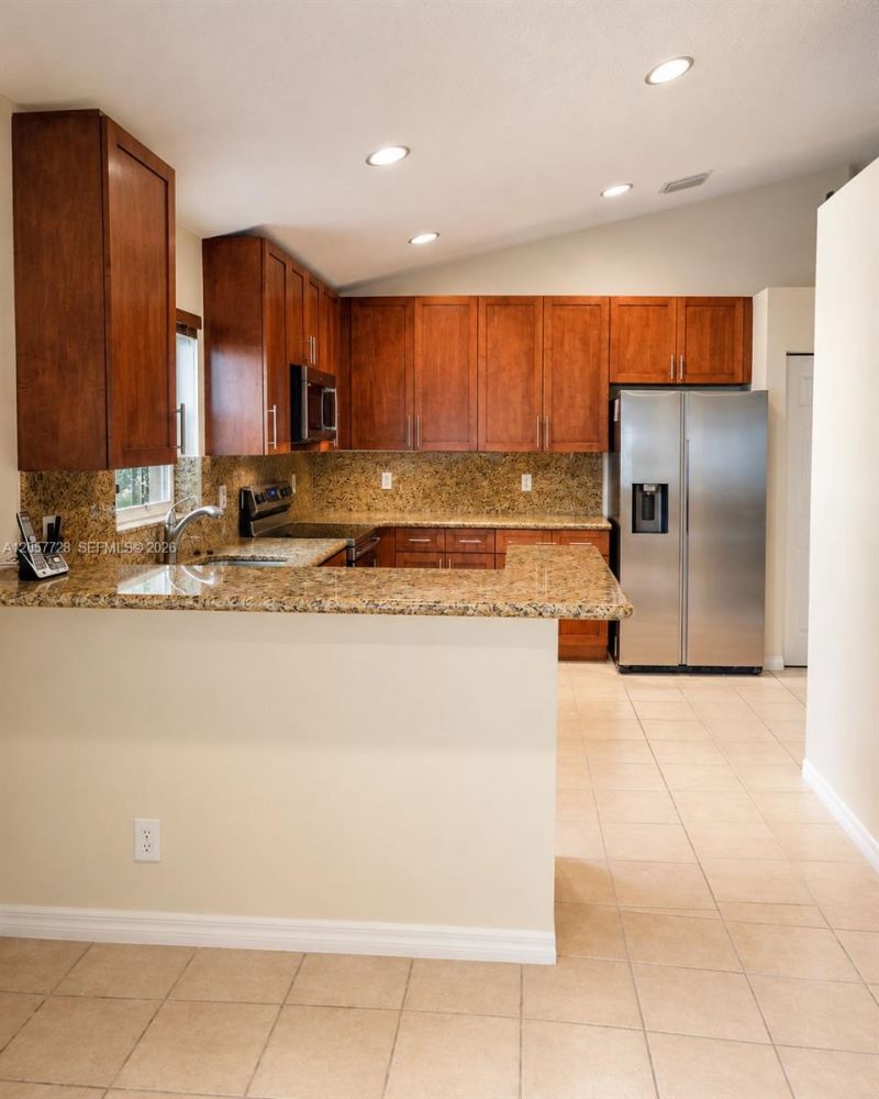 1041 Cedar Falls Dr, Weston, FL 33327 Photo