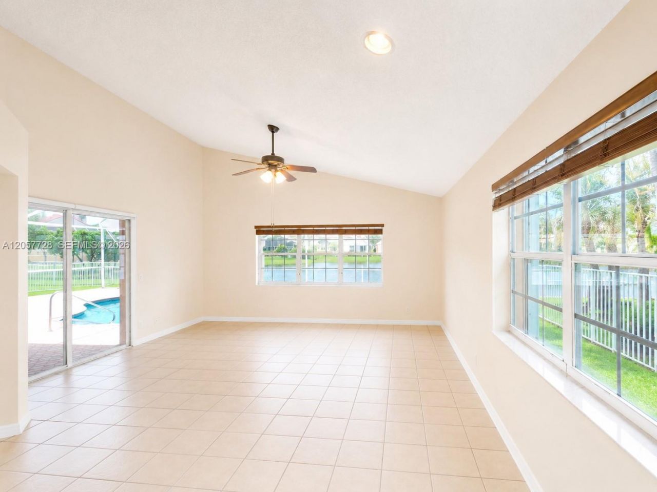 1041 Cedar Falls Dr, Weston, FL 33327 Photo