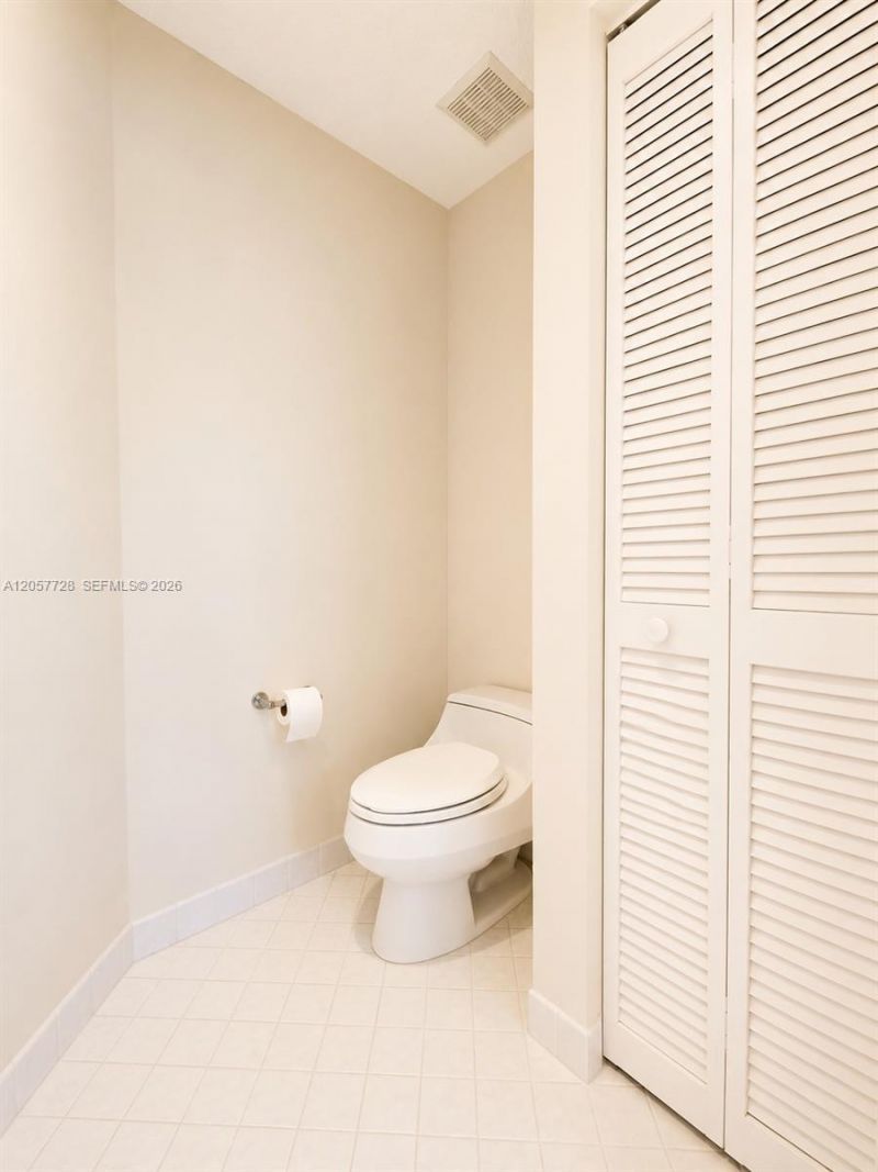 1041 Cedar Falls Dr, Weston, FL 33327 Photo