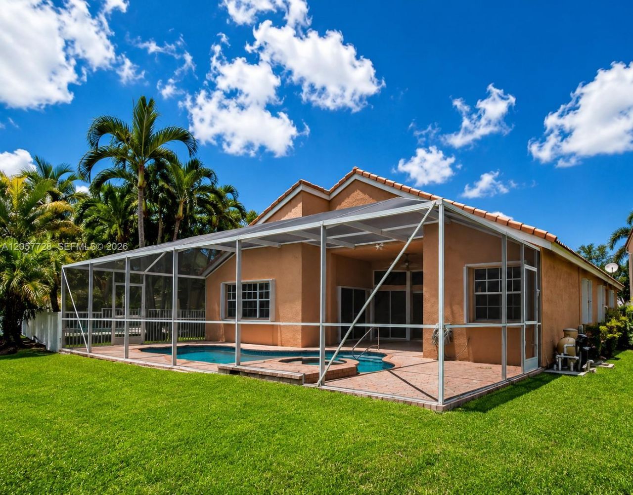 1041 Cedar Falls Dr, Weston, FL 33327 Photo