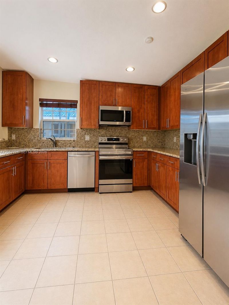 1041 Cedar Falls Dr, Weston, FL 33327 Photo