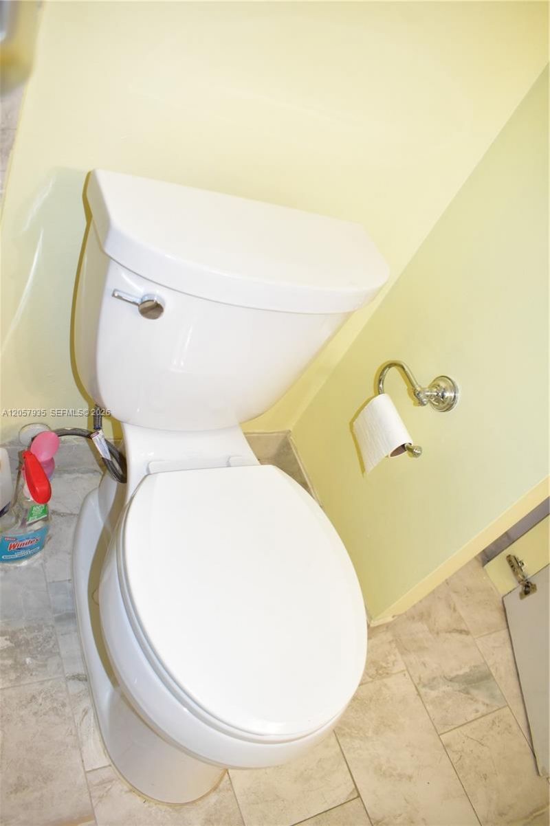 8901 Sunrise Lakes Blvd, Unit 211, Sunrise, FL 33322 Photo