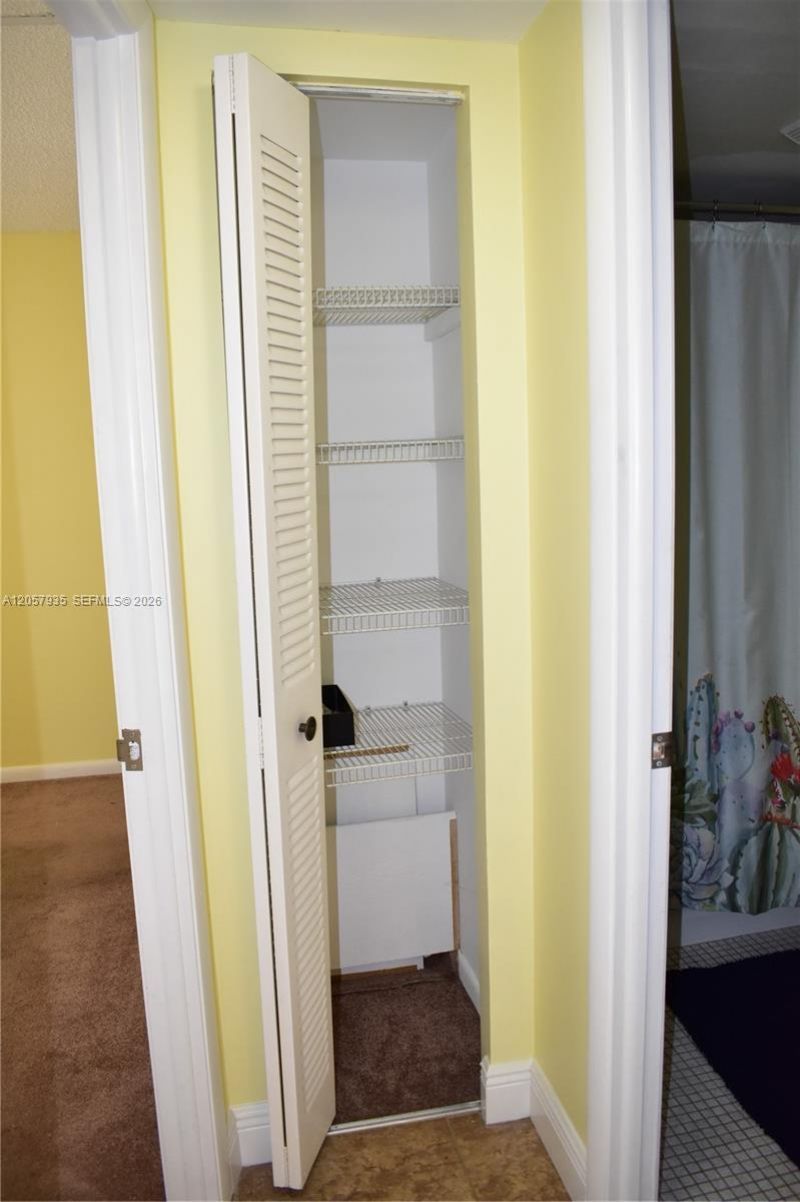 8901 Sunrise Lakes Blvd, Unit 211, Sunrise, FL 33322 Photo