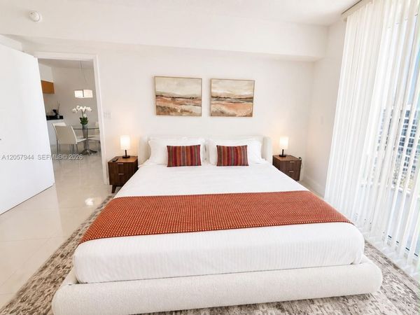 1750 N Bayshore Dr, Unit 3010, Miami, FL 33132
