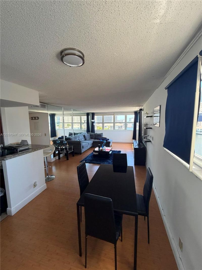 111 Golden Isles Dr, Unit F10, Hallandale Beach, FL 33009 Photo