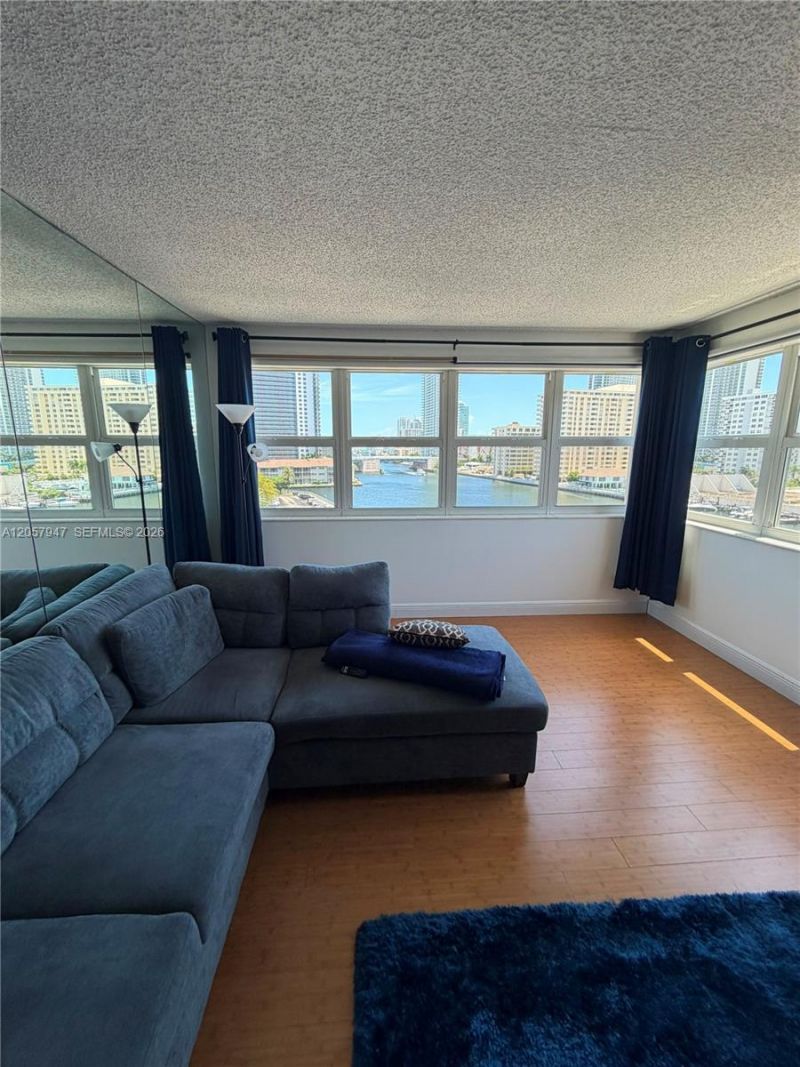 111 Golden Isles Dr, Unit F10, Hallandale Beach, FL 33009 Photo