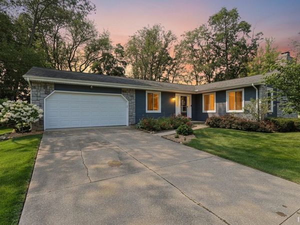 15980 Homestead Trail, Granger, IN 46530