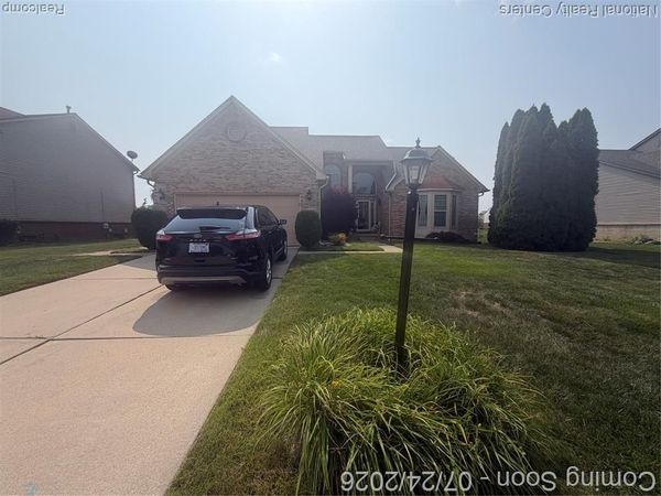 6390 Briarcliff Drive, Van Buren Twp, MI 48111