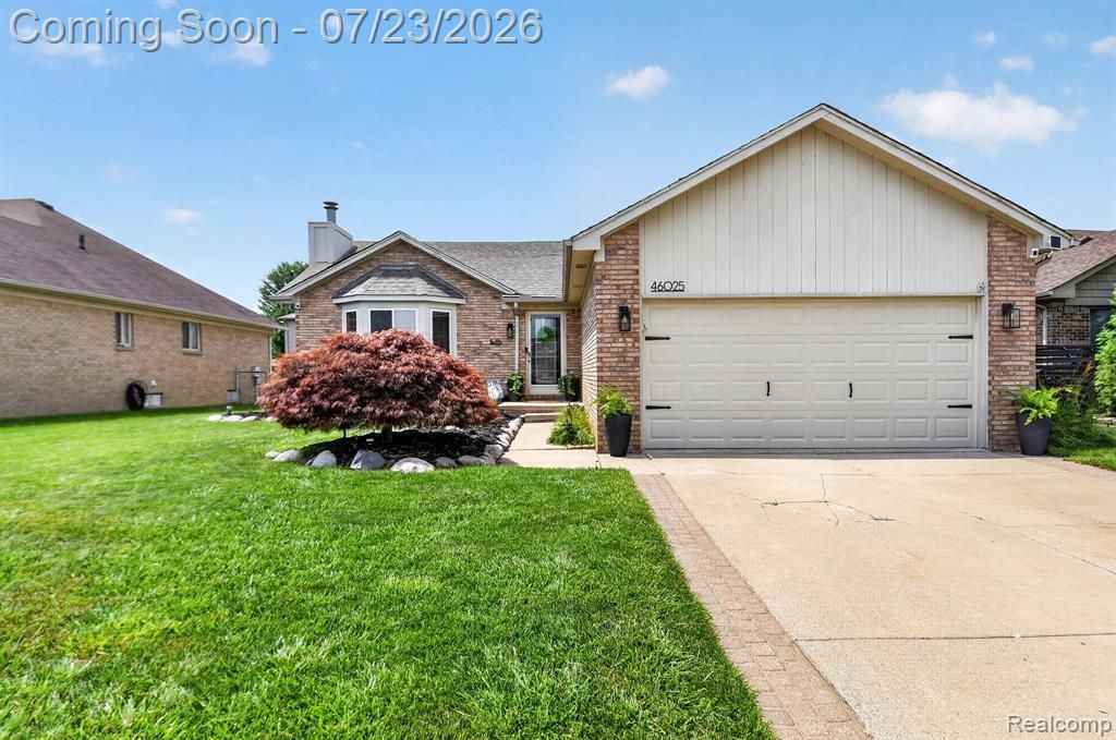 46025 Duke Drive , Chesterfield Township, MI 48051 Main Photo