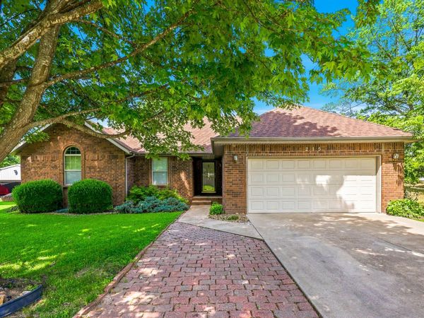 215 S Maple Street , Rogersville, MO 65742