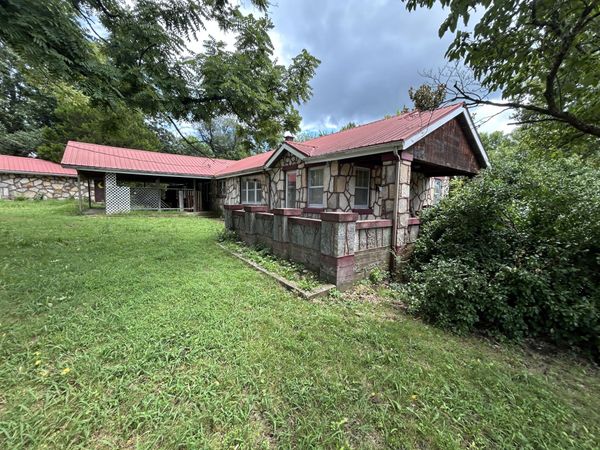 503 S 6th Street , Thayer, MO 65791