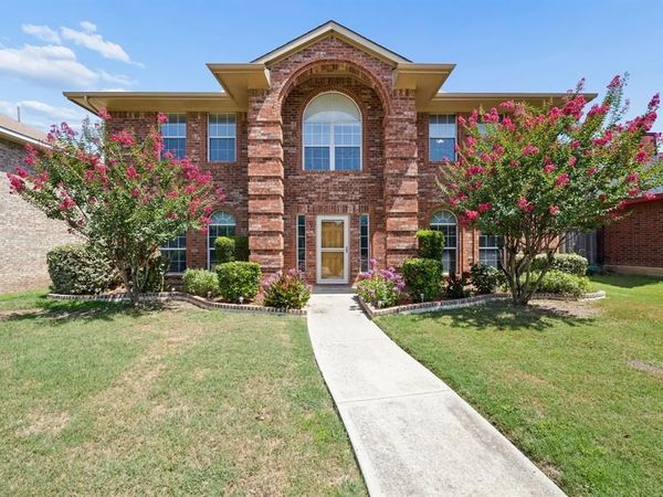 2305 Buckeye Drive, Mesquite, TX 75181