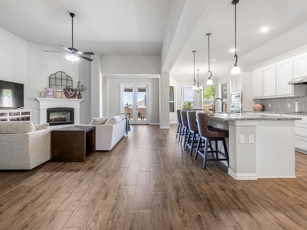 1652 Spur Ledge Court, Weatherford, TX 76087